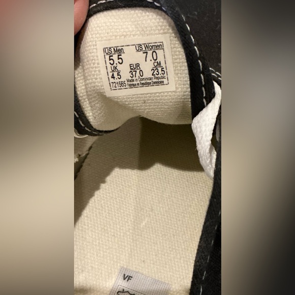 Vans Black Canvas Low-Top Women's Sneakers with White Laces Size 7 - Picture 8 of 8